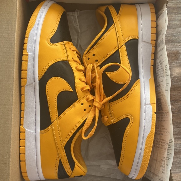 Nike Dunk Low Retro size 10 black goldenrod white brand new in box Nike Dunks - Picture 6 of 8